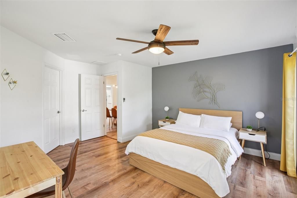 Active With Contract: $750,000 (4 beds, 2 baths, 2252 Square Feet)