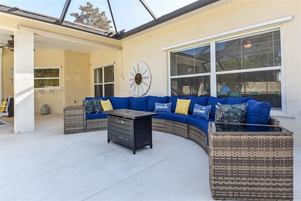 En Venta: $499,000 (3 camas, 2 baños, 2349 Pies cuadrados)