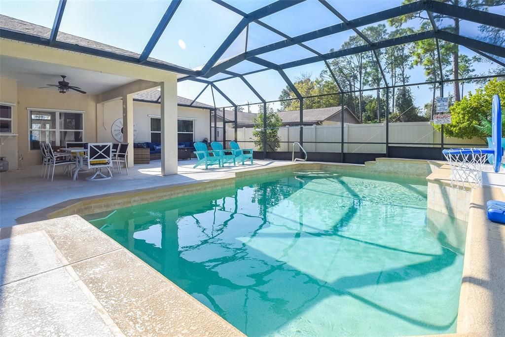 En Venta: $499,000 (3 camas, 2 baños, 2349 Pies cuadrados)