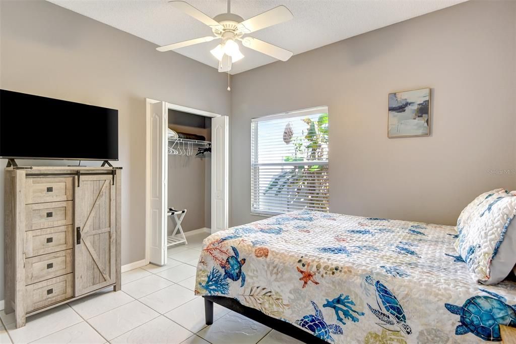 En Venta: $499,000 (3 camas, 2 baños, 2349 Pies cuadrados)