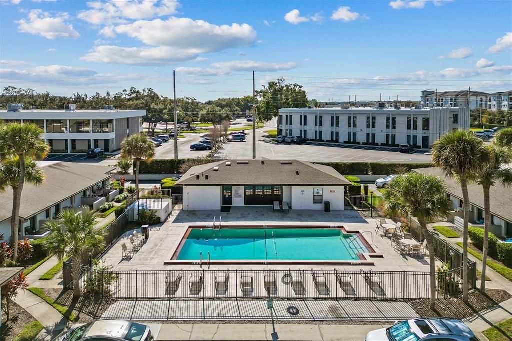 待售: $292,000 (2 贝兹, 2 浴室, 890 平方英尺)