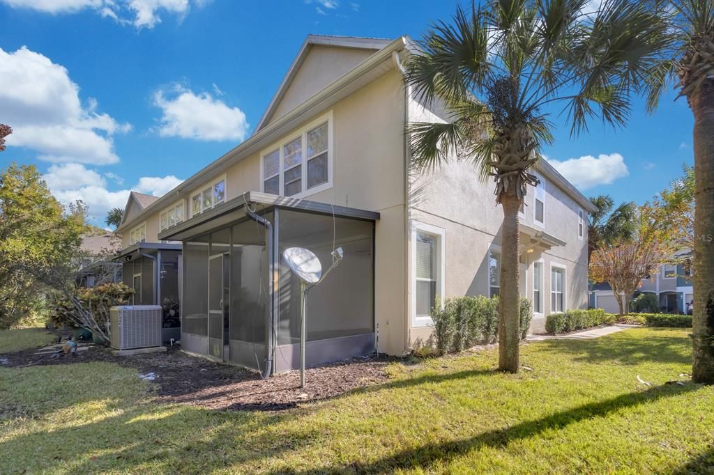 For Rent: $2,175 (3 beds, 2 baths, 1647 Square Feet)