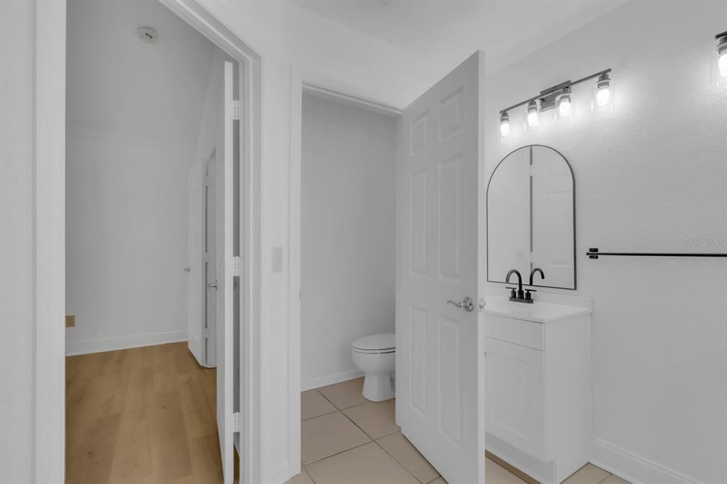 For Rent: $2,175 (3 beds, 2 baths, 1647 Square Feet)