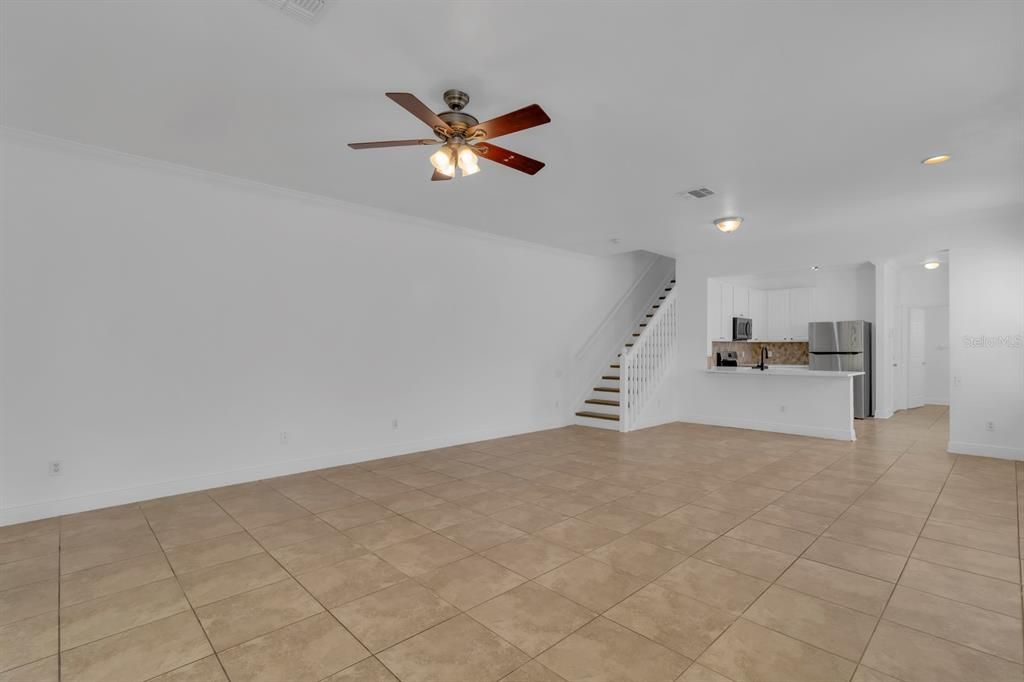 For Rent: $2,175 (3 beds, 2 baths, 1647 Square Feet)