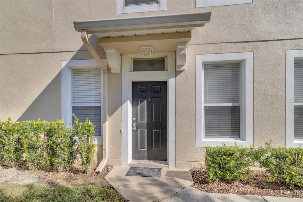 For Rent: $2,175 (3 beds, 2 baths, 1647 Square Feet)