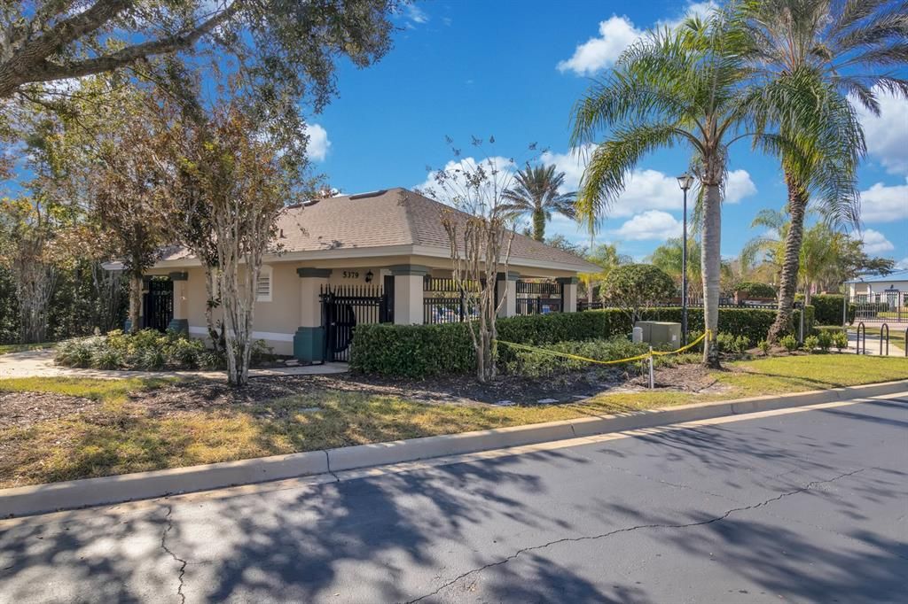 For Rent: $2,175 (3 beds, 2 baths, 1647 Square Feet)