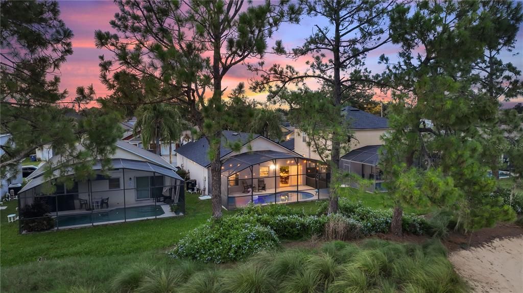 На продажу: $329,900 (3 спален, 2 ванн, 1130 Квадратных фут)