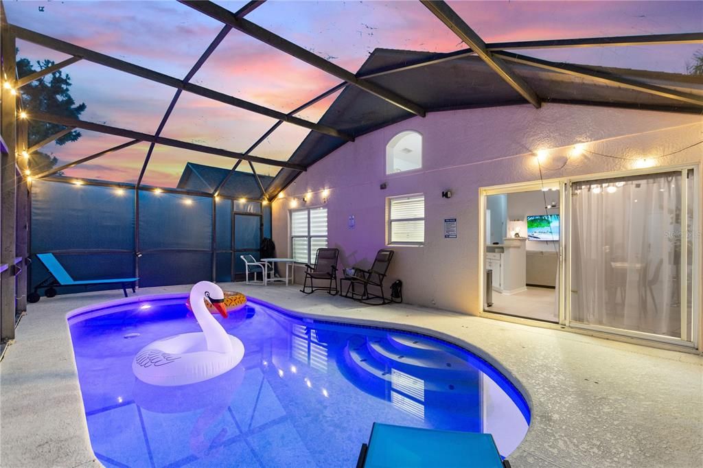 На продажу: $329,900 (3 спален, 2 ванн, 1130 Квадратных фут)