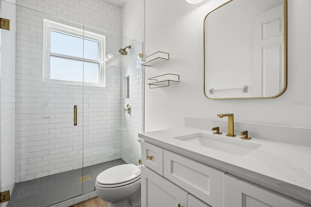 На продажу: $1,299,900 (4 спален, 4 ванн, 3265 Квадратных фут)