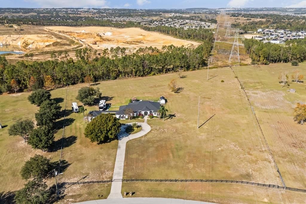 На продажу: $1,299,900 (4 спален, 4 ванн, 3265 Квадратных фут)