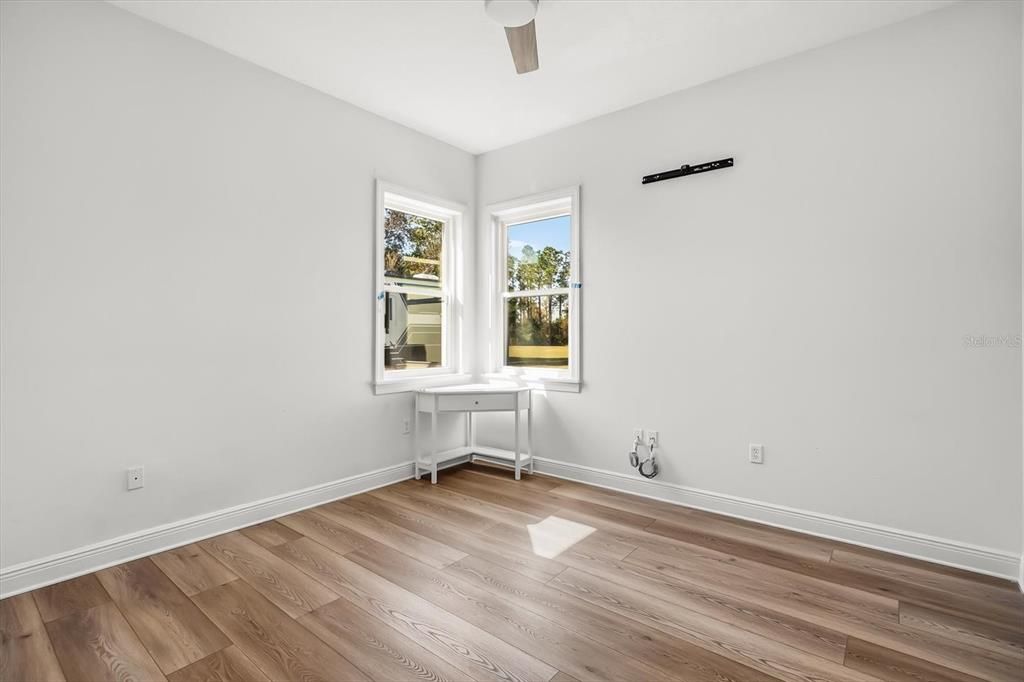 На продажу: $1,299,900 (4 спален, 4 ванн, 3265 Квадратных фут)