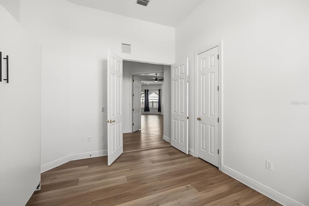 На продажу: $1,299,900 (4 спален, 4 ванн, 3265 Квадратных фут)