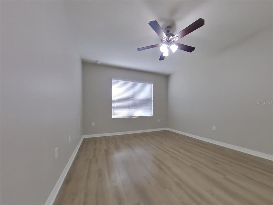 В аренду: $2,349 (4 спален, 2 ванн, 1828 Квадратных фут)