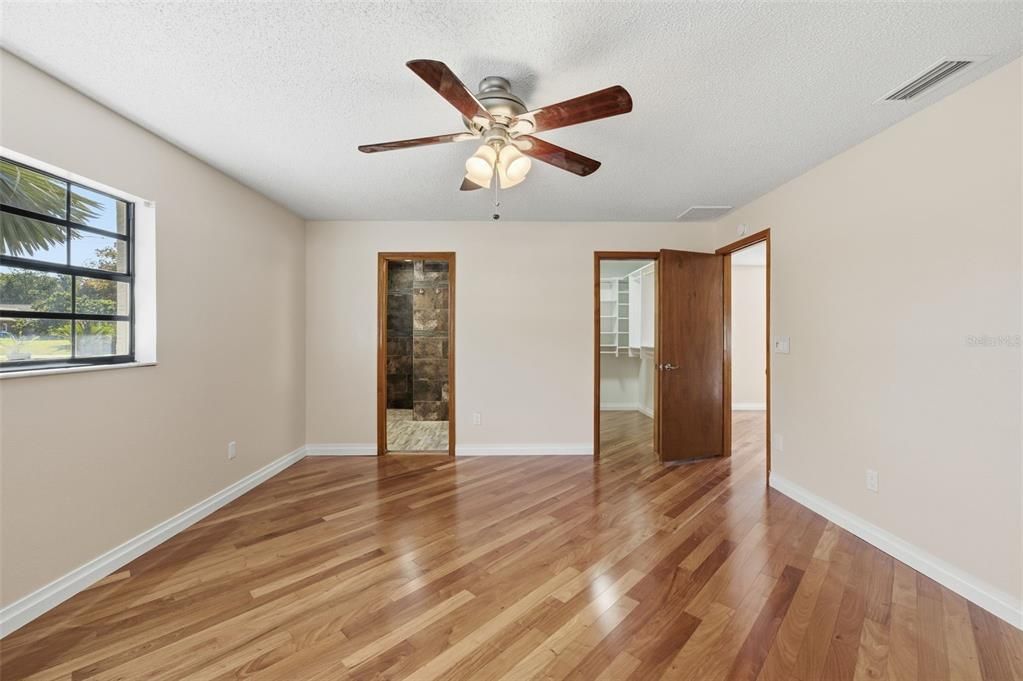 待售: $449,900 (3 贝兹, 3 浴室, 2460 平方英尺)