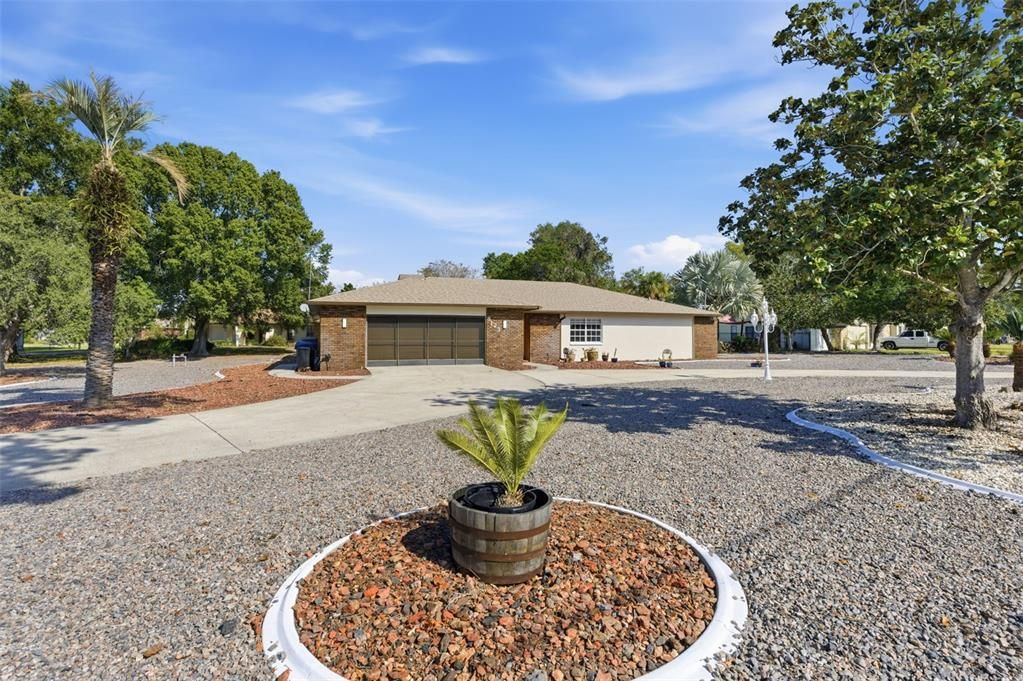 待售: $449,900 (3 贝兹, 3 浴室, 2460 平方英尺)