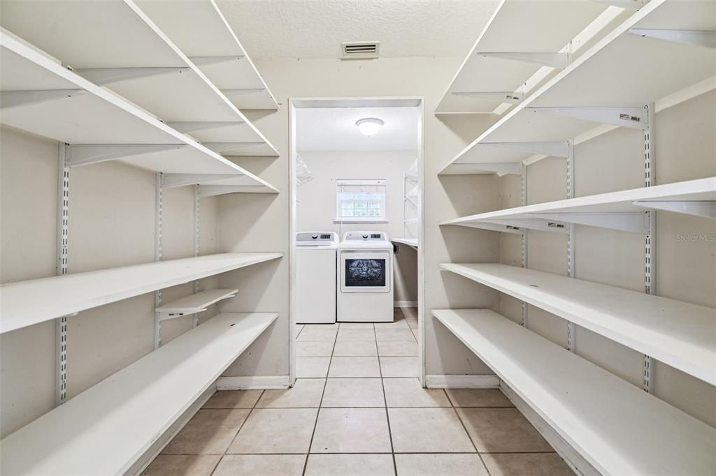 待售: $499,900 (3 贝兹, 2 浴室, 2137 平方英尺)