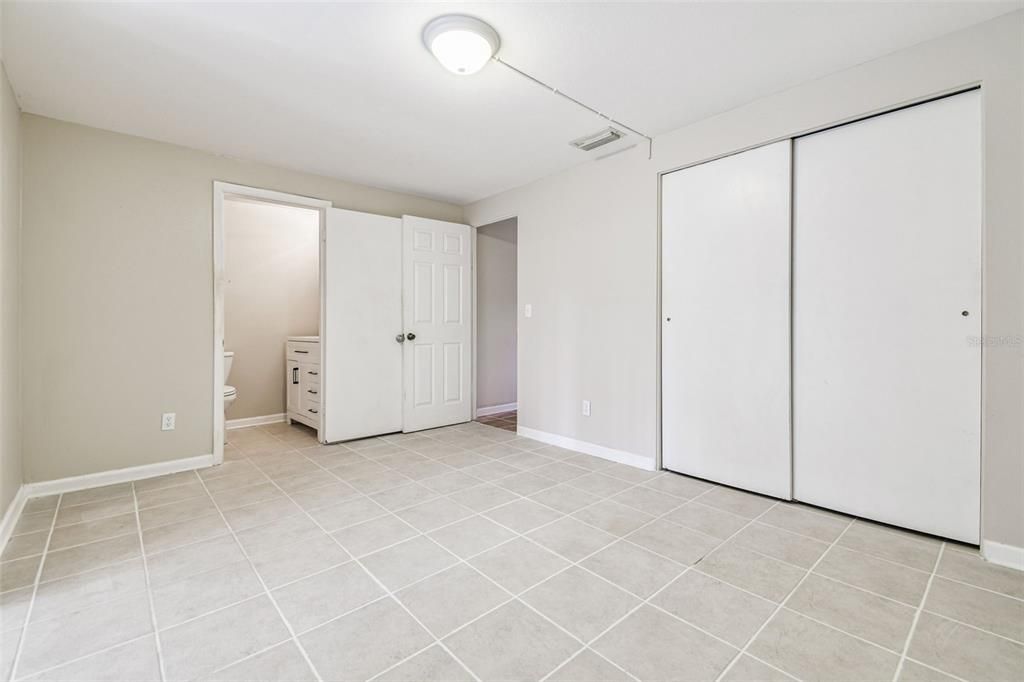 待售: $499,900 (3 贝兹, 2 浴室, 2137 平方英尺)