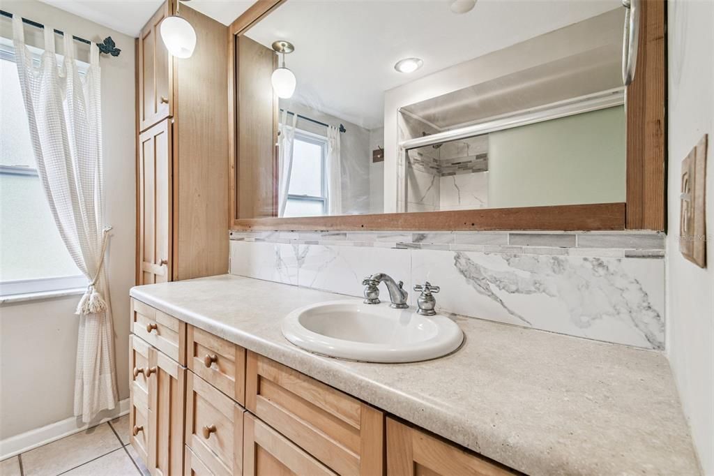 待售: $499,900 (3 贝兹, 2 浴室, 2137 平方英尺)