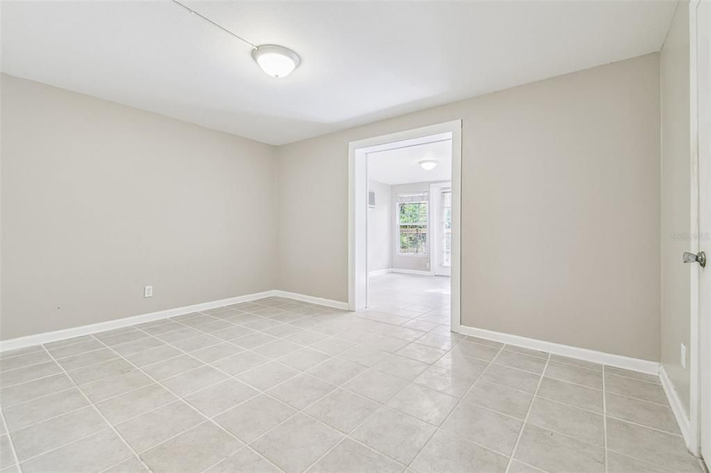 待售: $499,900 (3 贝兹, 2 浴室, 2137 平方英尺)