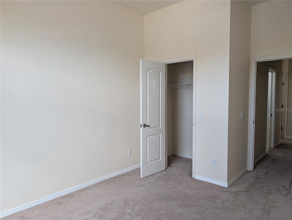 For Rent: $2,995 (3 beds, 2 baths, 1991 Square Feet)