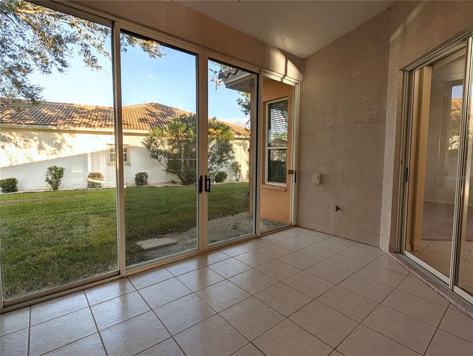 For Rent: $2,995 (3 beds, 2 baths, 1991 Square Feet)