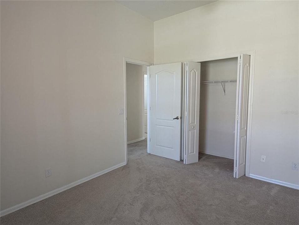 For Rent: $2,995 (3 beds, 2 baths, 1991 Square Feet)