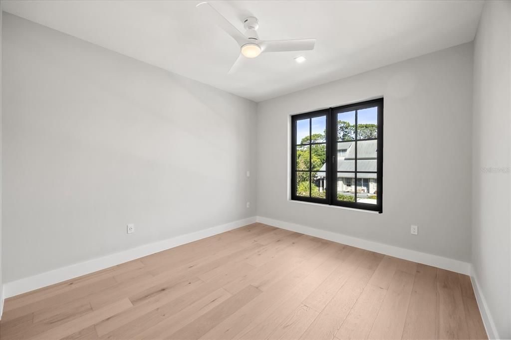 For Sale: $1,329,000 (5 beds, 4 baths, 3317 Square Feet)