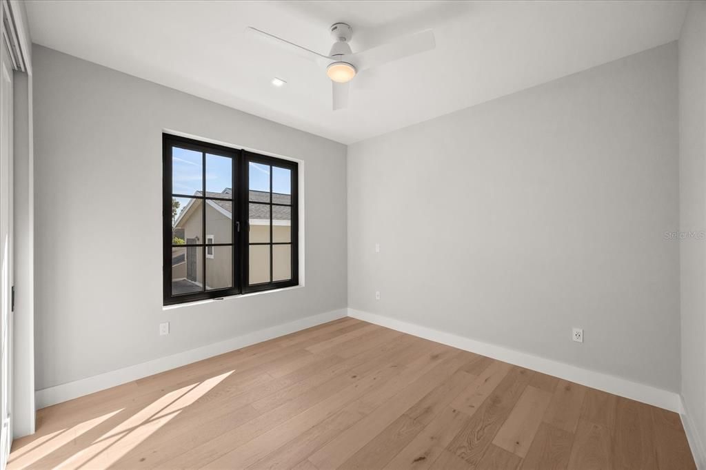 For Sale: $1,329,000 (5 beds, 4 baths, 3317 Square Feet)