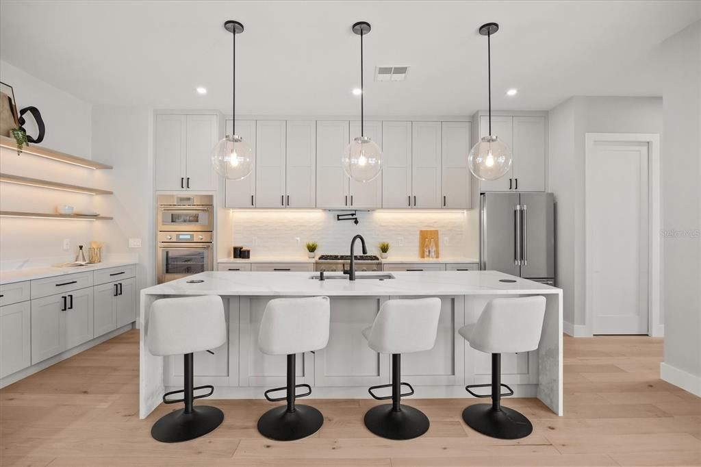 For Sale: $1,329,000 (5 beds, 4 baths, 3317 Square Feet)