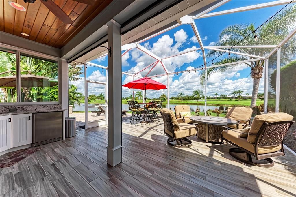 For Sale: $369,000 (1 beds, 1 baths, 271 Square Feet)