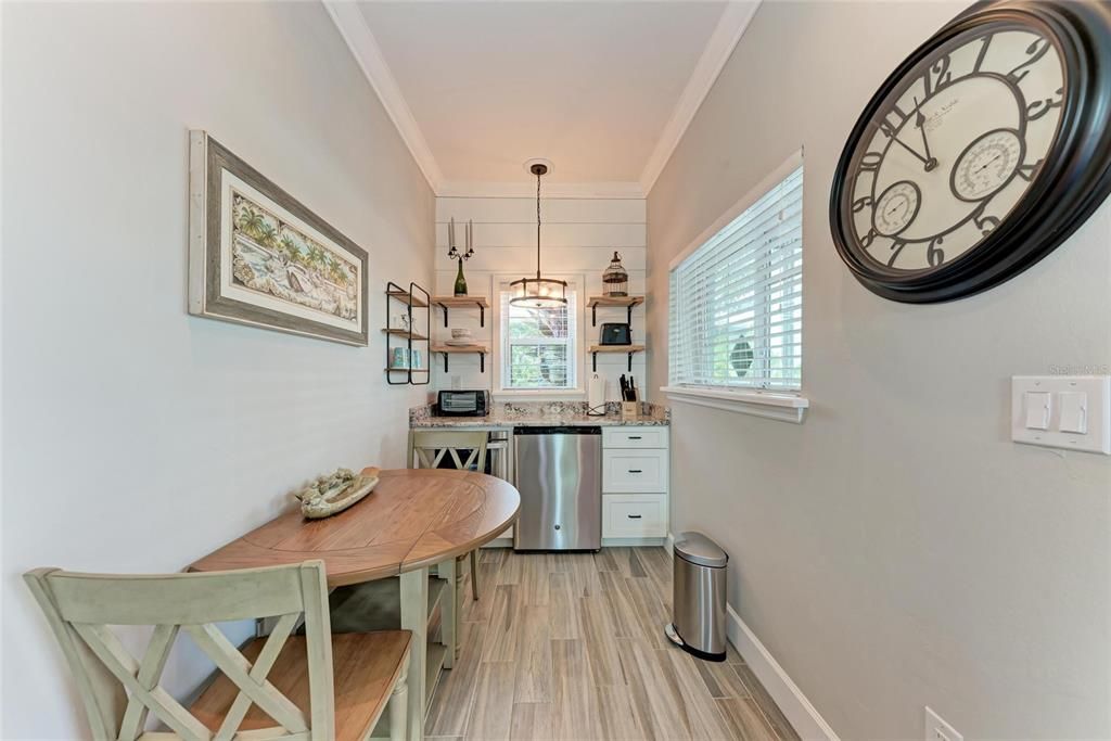 For Sale: $369,000 (1 beds, 1 baths, 271 Square Feet)