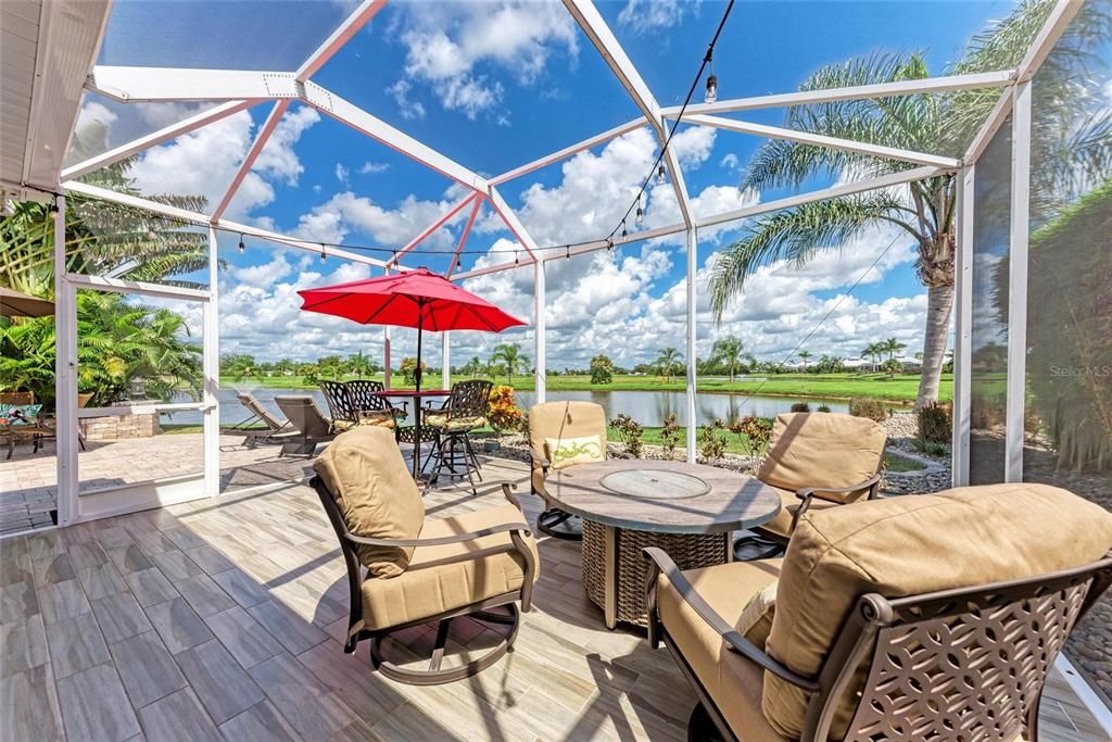 For Sale: $369,000 (1 beds, 1 baths, 271 Square Feet)