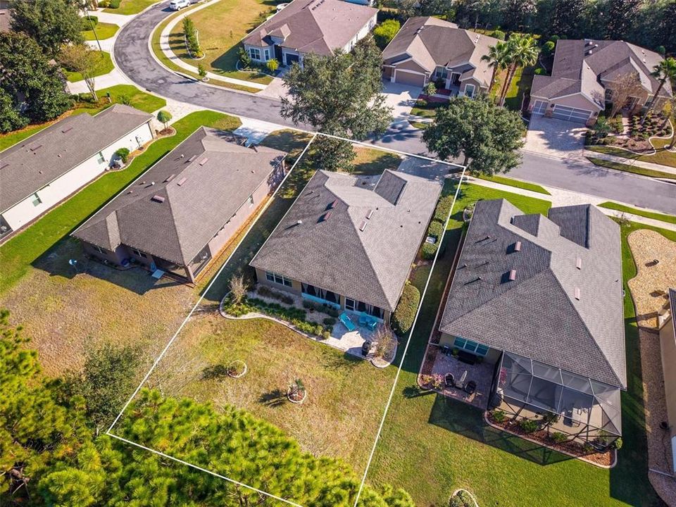 For Sale: $330,000 (2 beds, 2 baths, 1596 Square Feet)