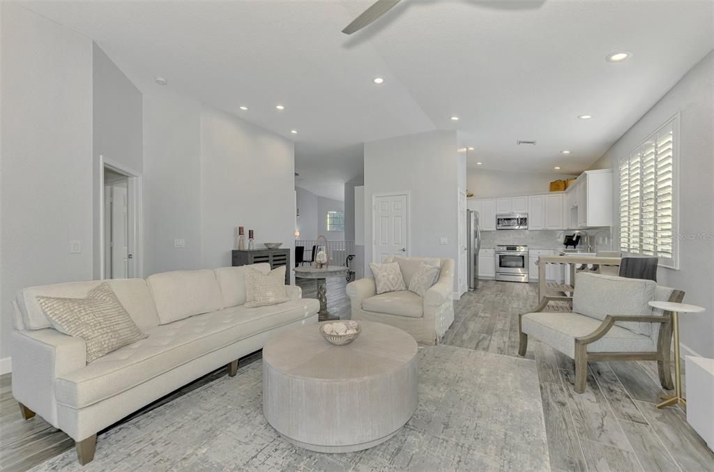 For Sale: $275,000 (3 beds, 2 baths, 1766 Square Feet)