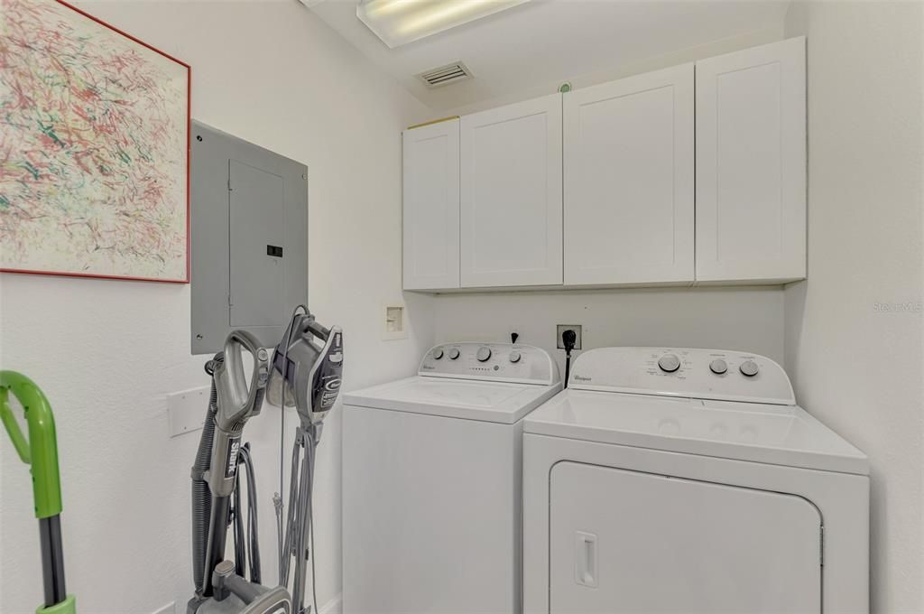 For Sale: $275,000 (3 beds, 2 baths, 1766 Square Feet)