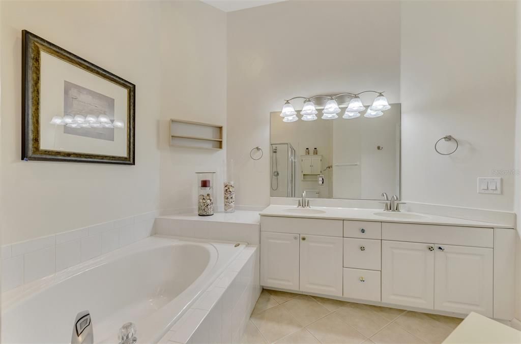 For Sale: $275,000 (3 beds, 2 baths, 1766 Square Feet)