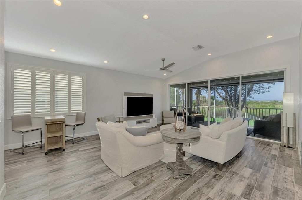 For Sale: $275,000 (3 beds, 2 baths, 1766 Square Feet)