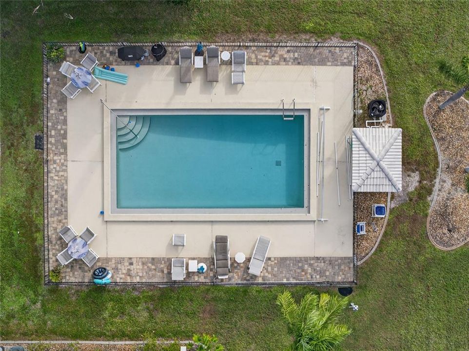 For Sale: $204,900 (2 beds, 2 baths, 1024 Square Feet)