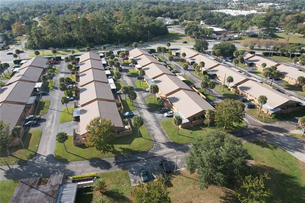 待售: $147,900 (1 贝兹, 1 浴室, 690 平方英尺)