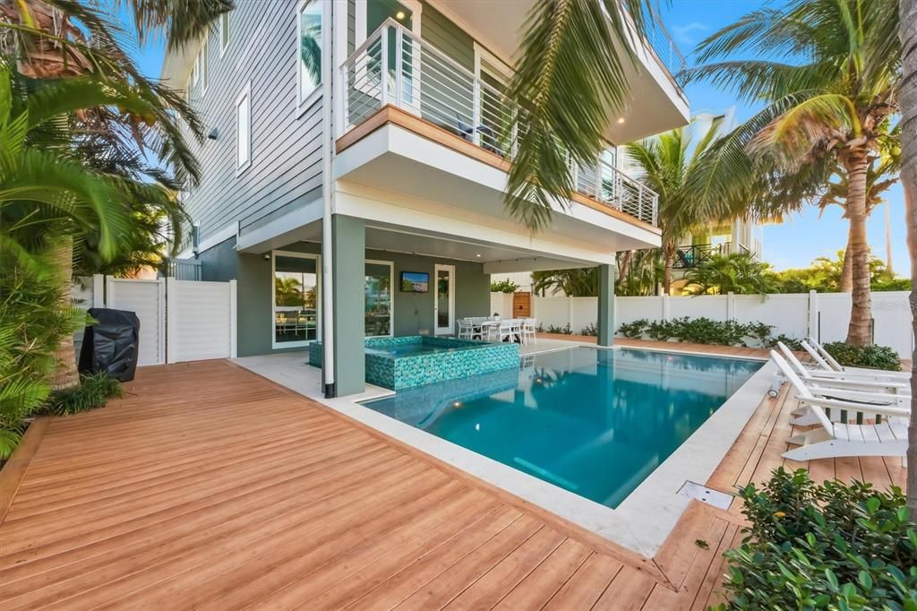 En Venta: $3,500,000 (7 camas, 7 baños, 3112 Pies cuadrados)