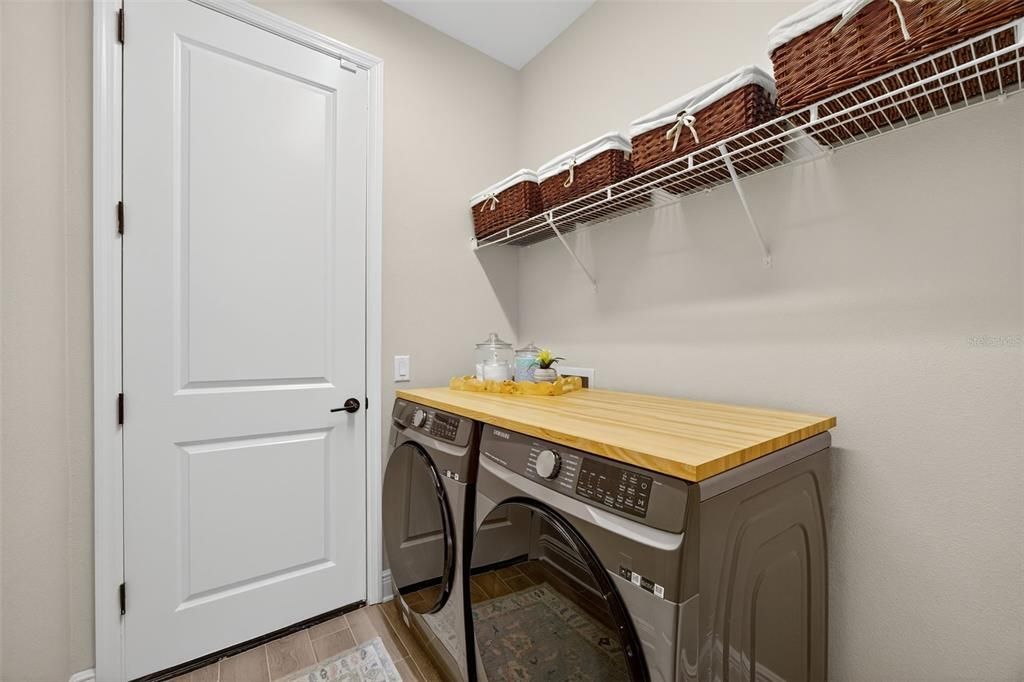 For Sale: $480,000 (3 beds, 2 baths, 1528 Square Feet)