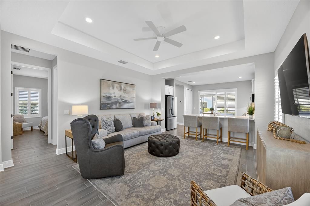 For Sale: $480,000 (3 beds, 2 baths, 1528 Square Feet)