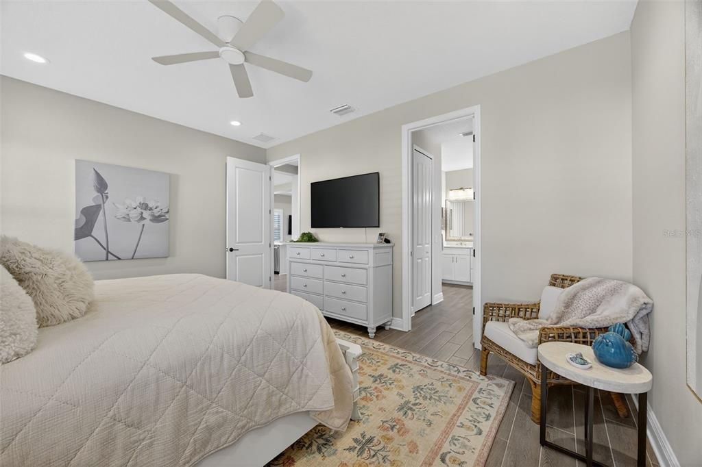 For Sale: $480,000 (3 beds, 2 baths, 1528 Square Feet)