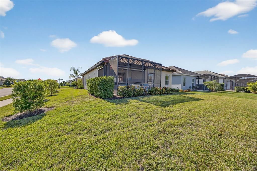 For Sale: $480,000 (3 beds, 2 baths, 1528 Square Feet)