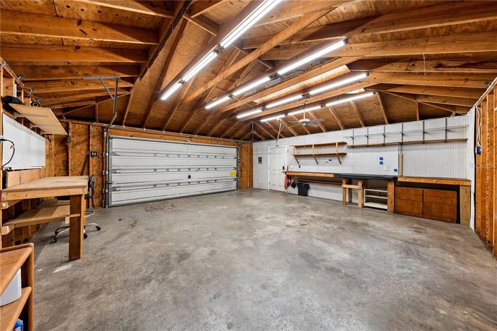 На продажу: $699,900 (4 спален, 2 ванн, 1899 Квадратных фут)