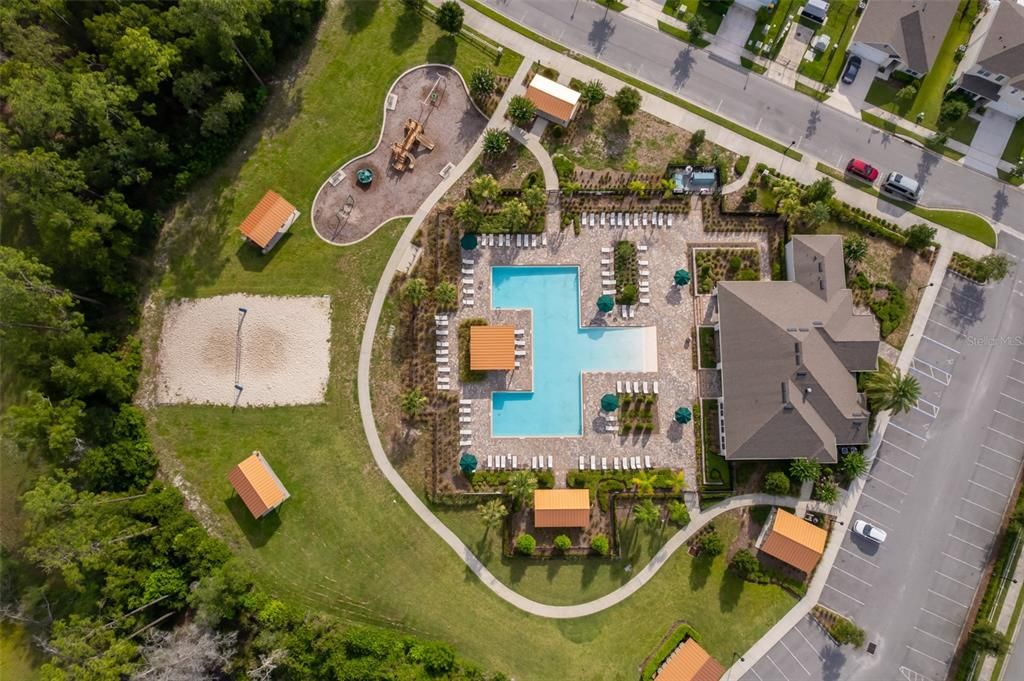 出租: $2,450 (3 贝兹, 2 浴室, 1685 平方英尺)