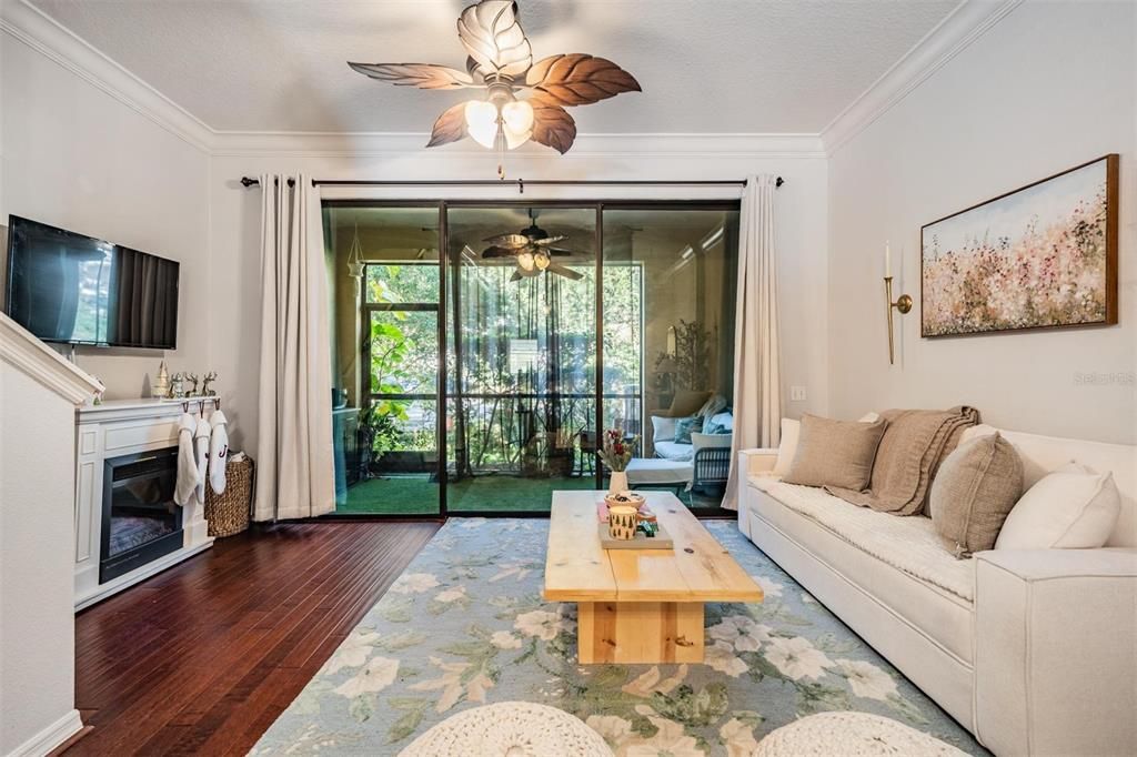 For Sale: $449,000 (2 beds, 2 baths, 1731 Square Feet)