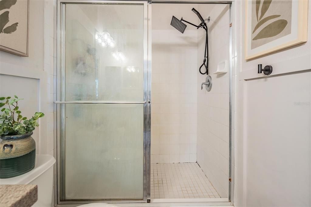 For Sale: $449,000 (2 beds, 2 baths, 1731 Square Feet)