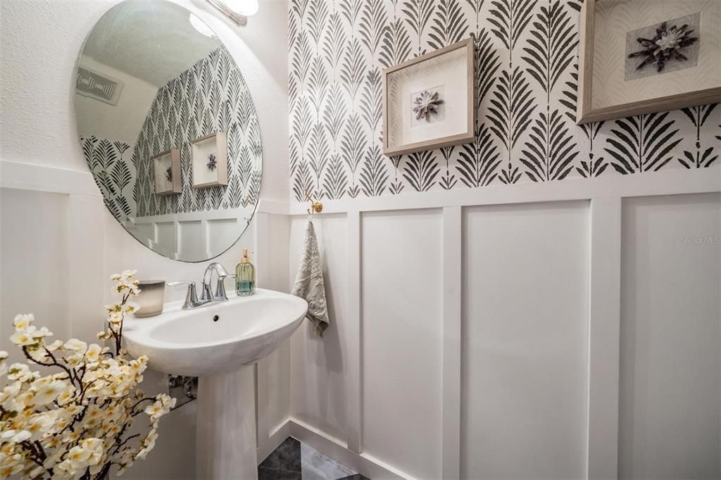 For Sale: $449,000 (2 beds, 2 baths, 1731 Square Feet)