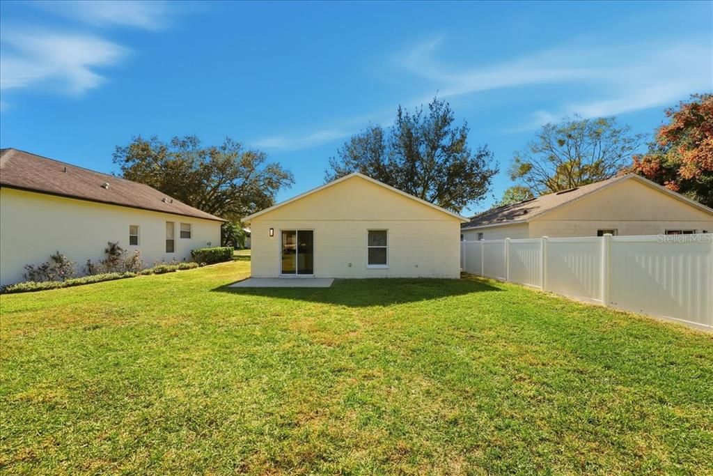 В аренду: $2,095 (3 спален, 2 ванн, 1100 Квадратных фут)